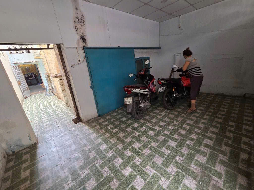 GIẢM GẦN 1 TỶ – ĐẤT MTKD CHỢ BÌNH TIÊN – 200M²